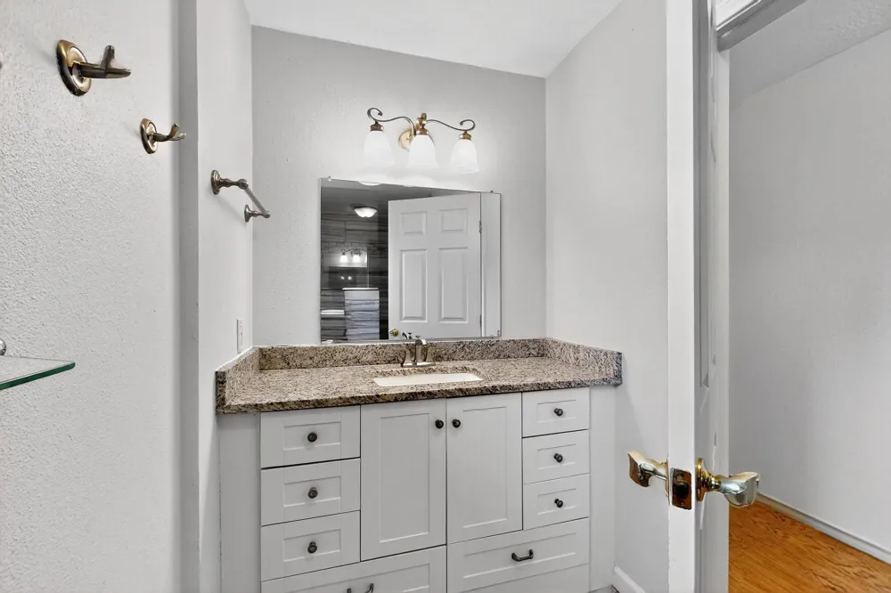 2927 Selma Lane Farmers Branch, TX 75234