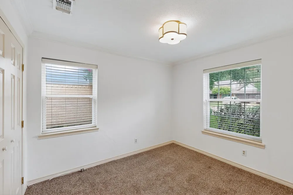 2927 Selma Lane Farmers Branch, TX 75234