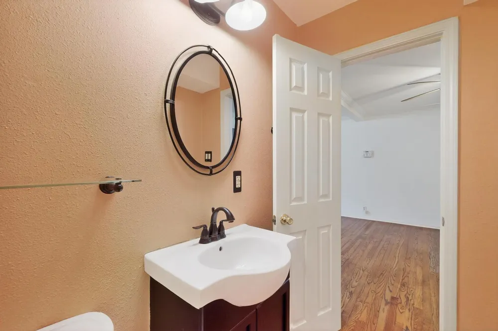 2927 Selma Lane Farmers Branch, TX 75234