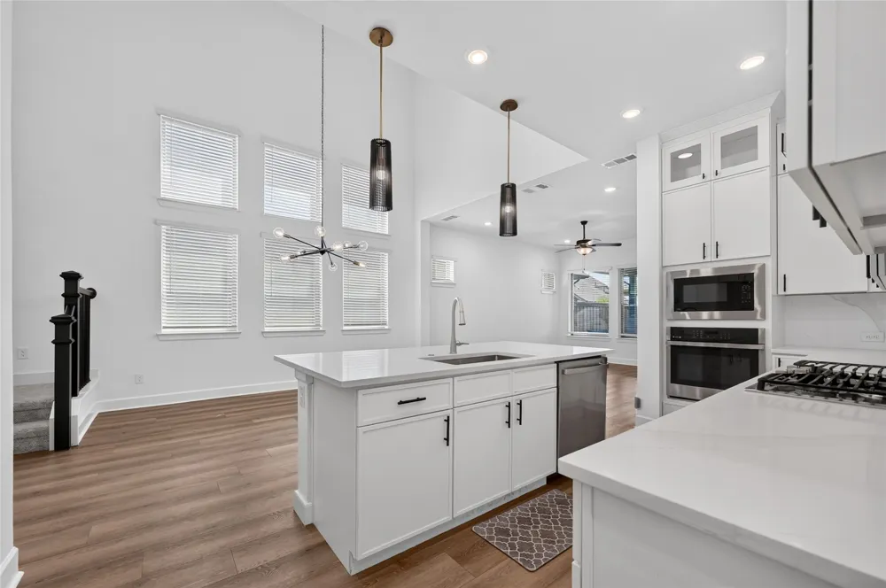 2552 Four Roses Drive Lewisville, TX 75056