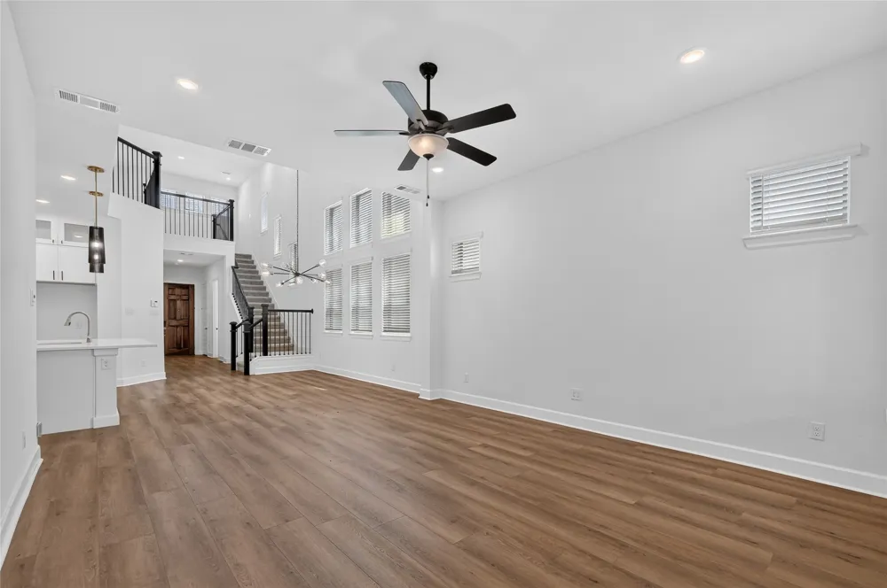 2552 Four Roses Drive Lewisville, TX 75056