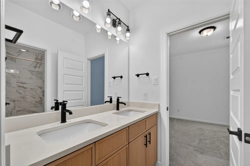 2552 Four Roses Drive Lewisville, TX 75056