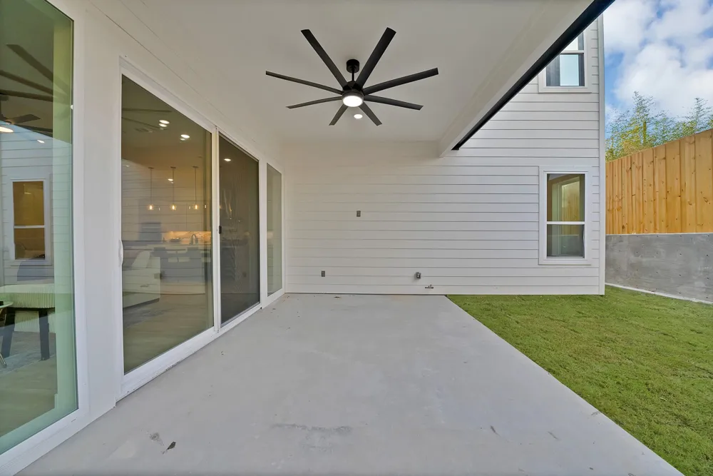 1415 Fayette Street Dallas, TX 75203