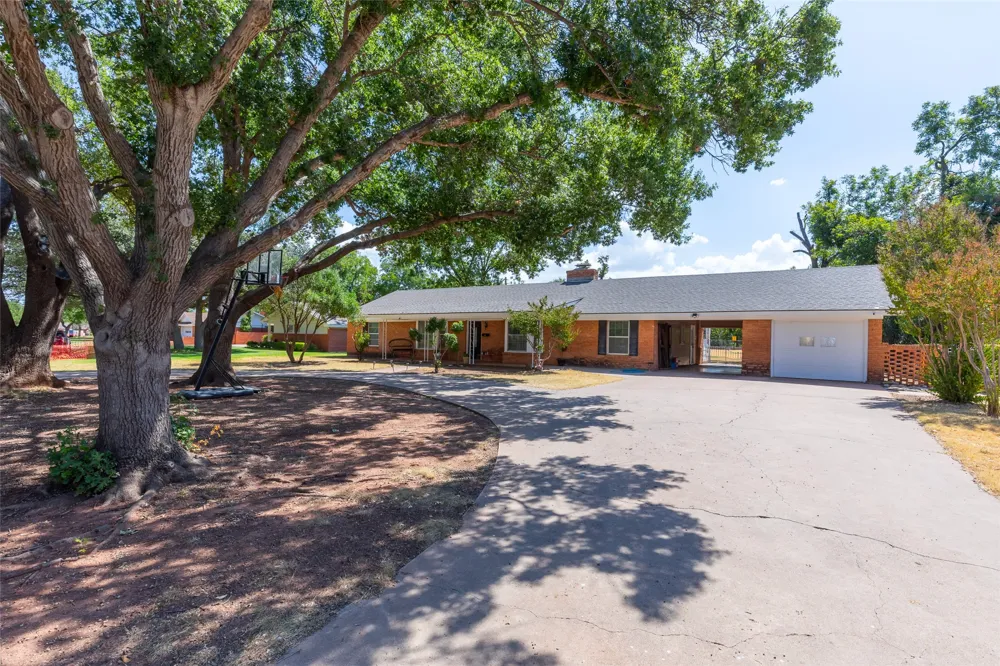 10 Harvard Place Abilene, TX 79603