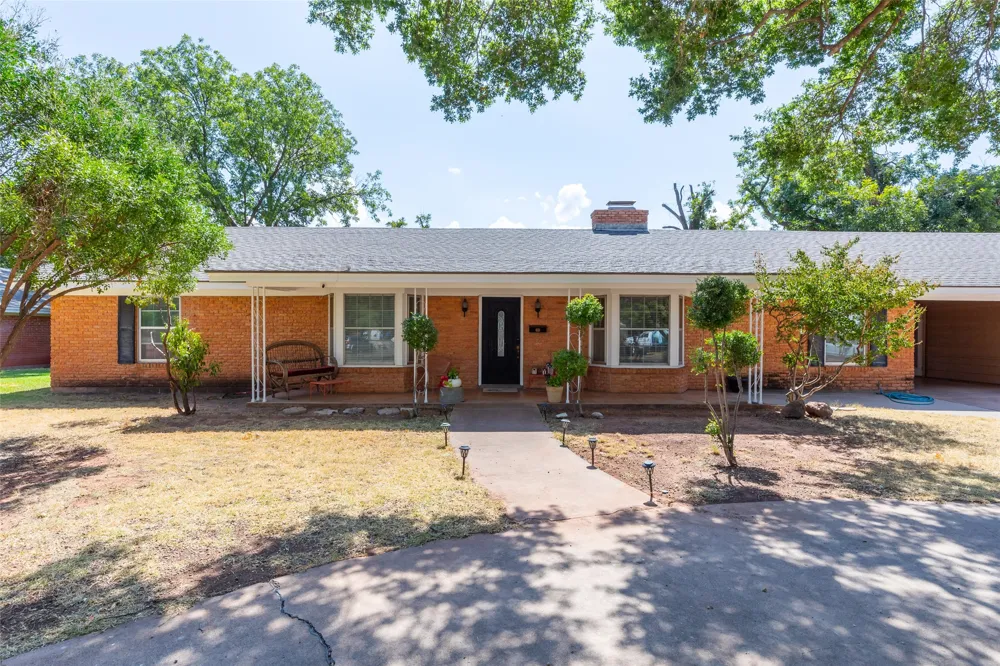10 Harvard Place Abilene, TX 79603