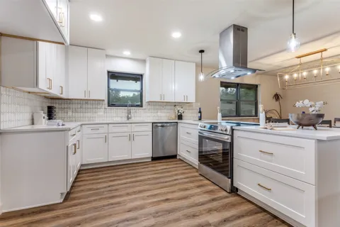 4900 Nevada Trail