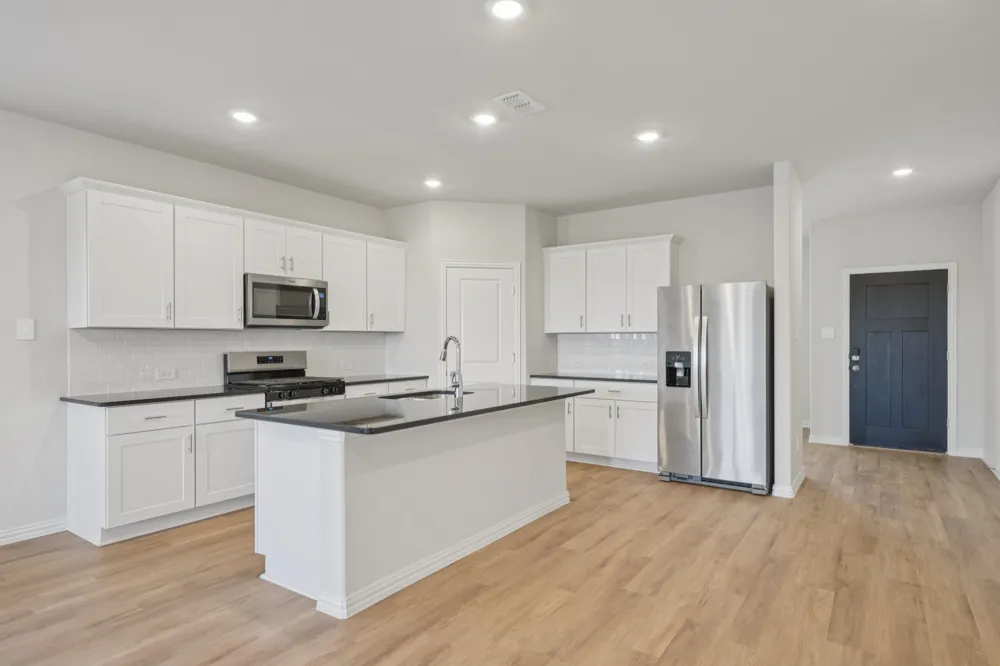 2104 Longchamp Lane Seagoville, TX 75159