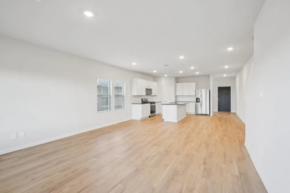 2104 Longchamp Lane Seagoville, TX 75159