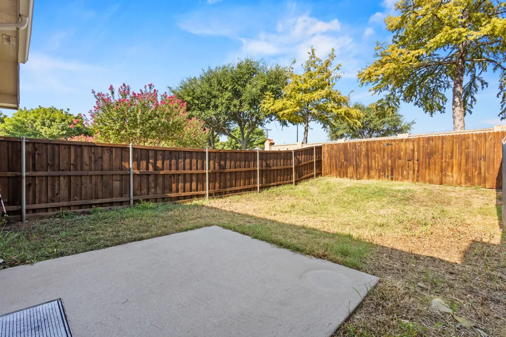 5315 Crimson Oaks Drive Frisco, TX 75035