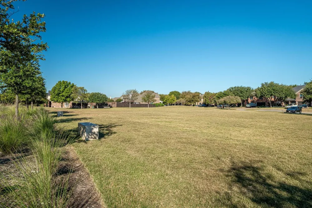 5315 Crimson Oaks Drive Frisco, TX 75035