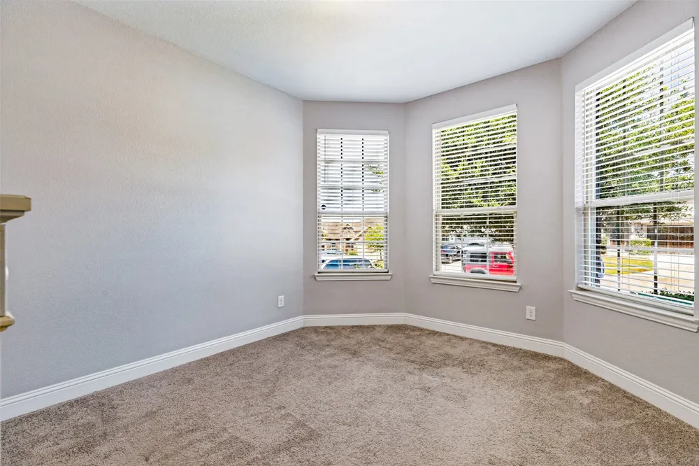 1004 Baynes Drive McKinney, TX 75071