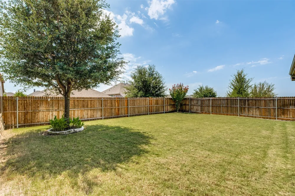 1004 Baynes Drive McKinney, TX 75071