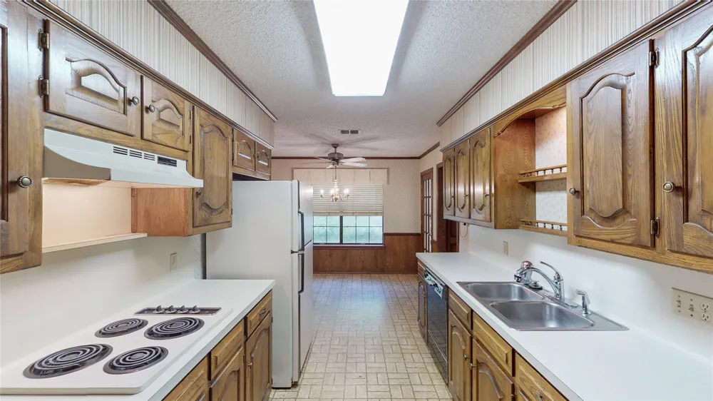 4915 Pine Knoll Street Tyler, TX 75703