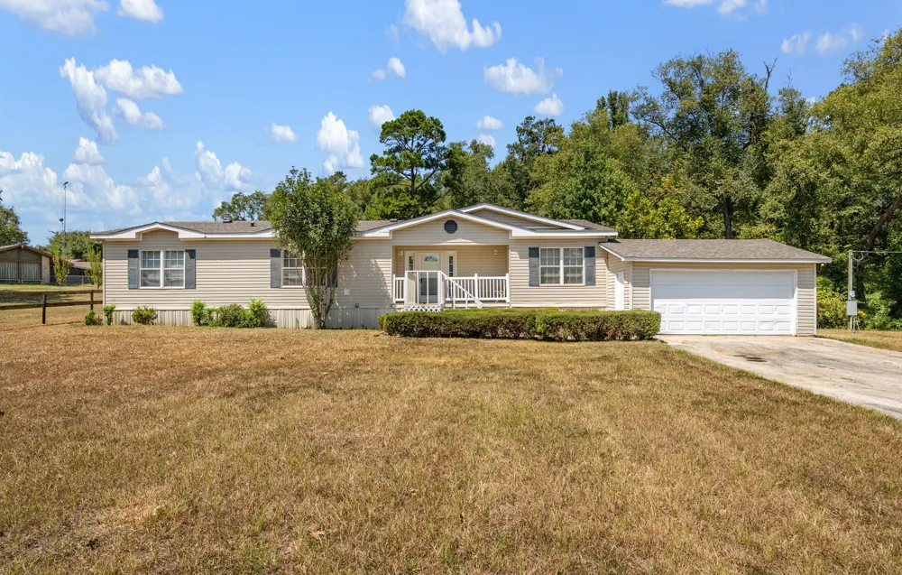 16202 County Road 165 Tyler, TX 75703