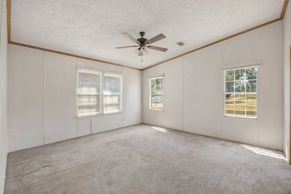 16202 County Road 165 Tyler, TX 75703