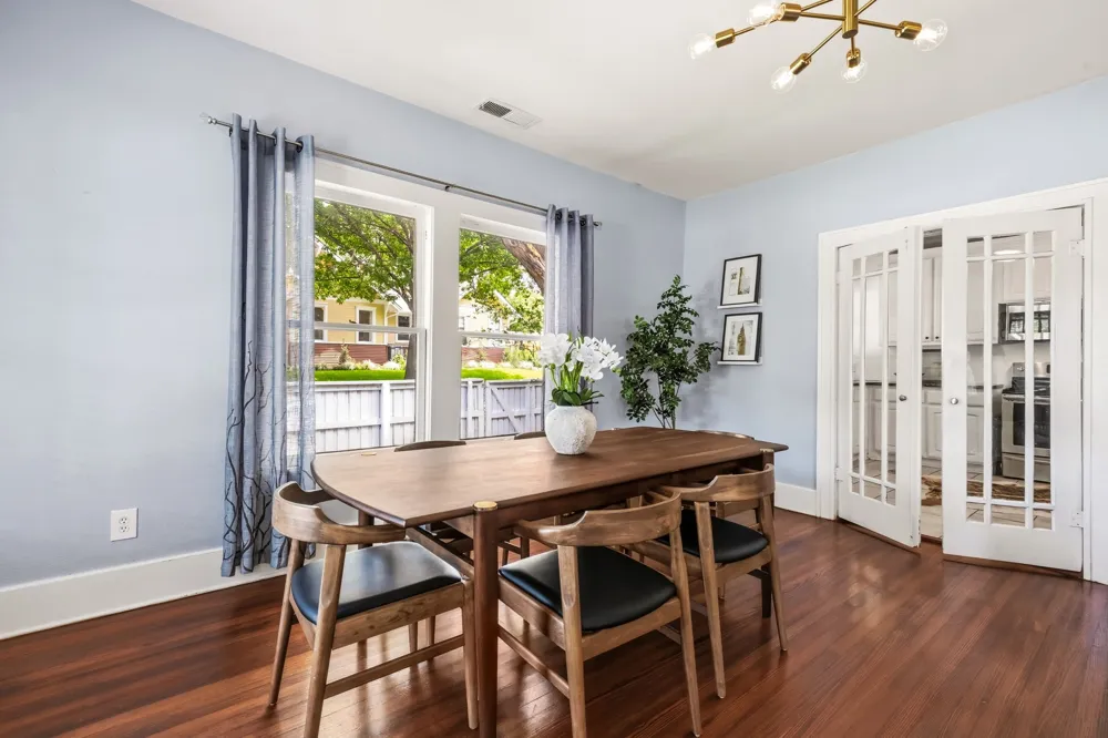 5736 Tremont Street Dallas, TX 75214