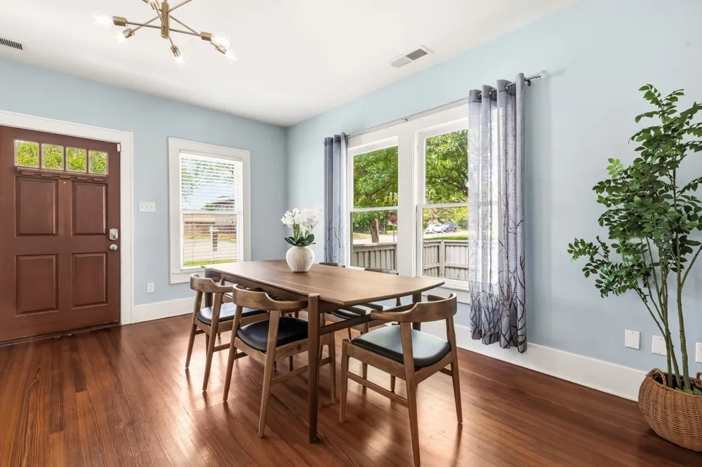 5736 Tremont Street Dallas, TX 75214