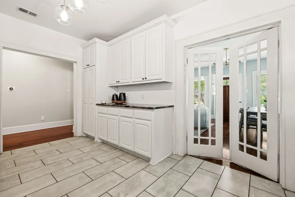 5736 Tremont Street Dallas, TX 75214