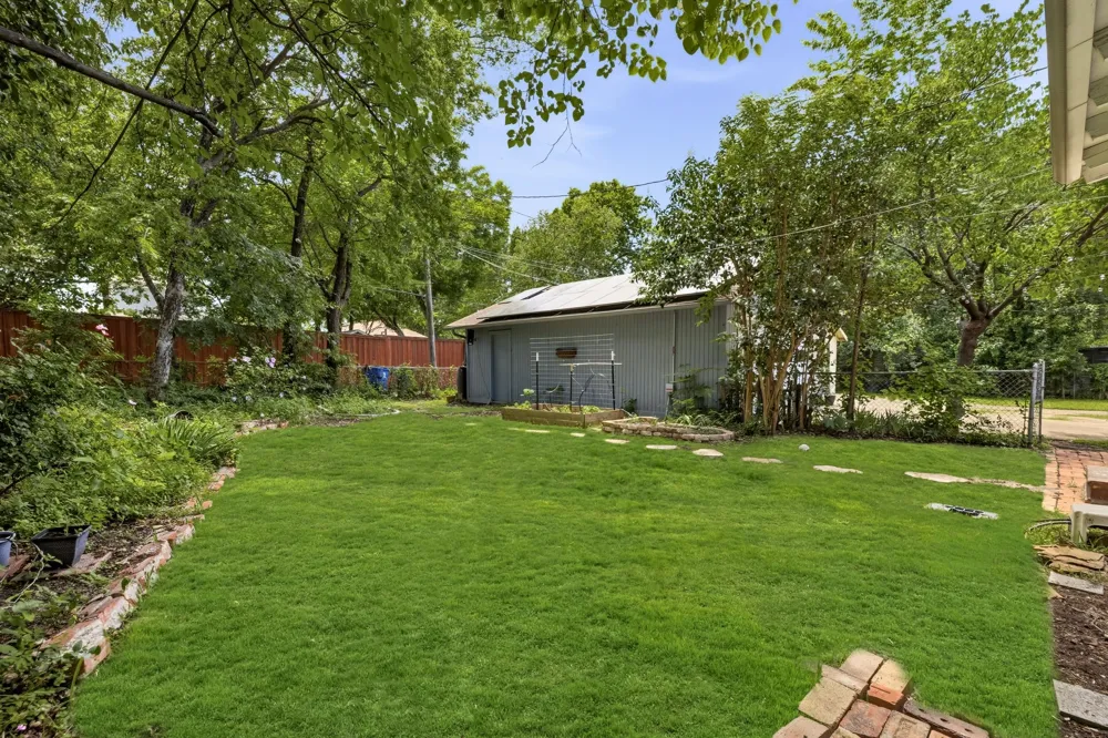 5736 Tremont Street Dallas, TX 75214