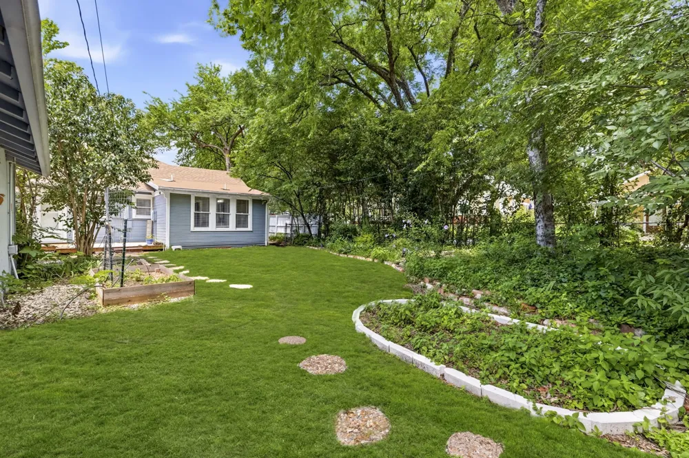 5736 Tremont Street Dallas, TX 75214