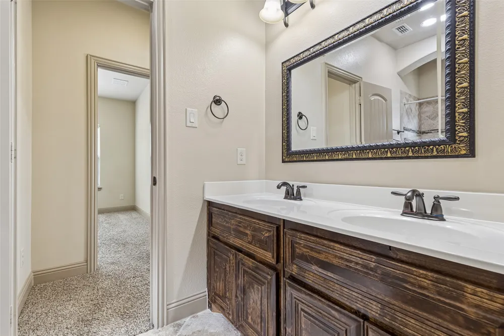 4944 Dominion Boulevard Irving, TX 75038