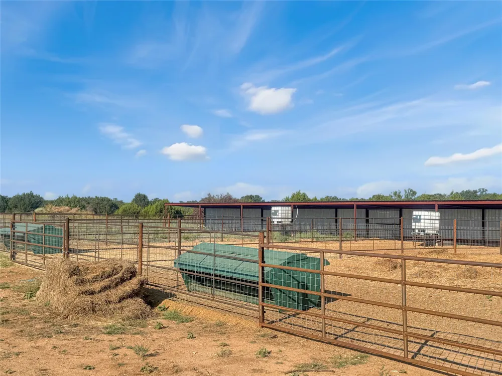 CR 409 Cross Plains, TX 76443