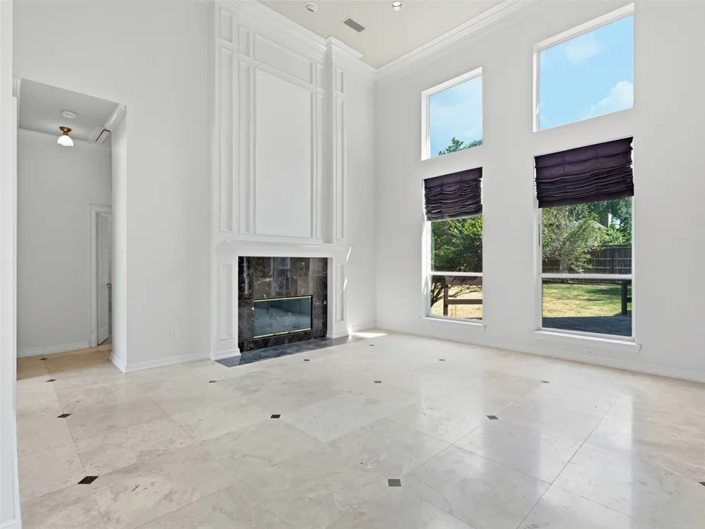 1700 Dowling Drive Irving, TX 75038
