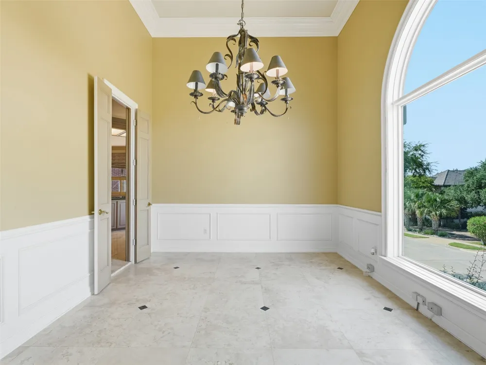 1700 Dowling Drive Irving, TX 75038