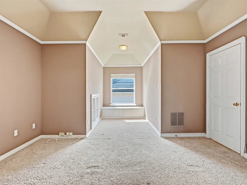 1700 Dowling Drive Irving, TX 75038