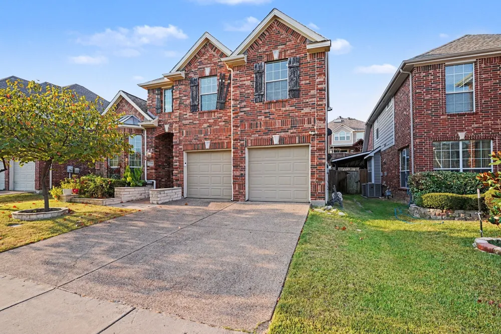 1344 Valley Vista Drive Irving, TX 75063