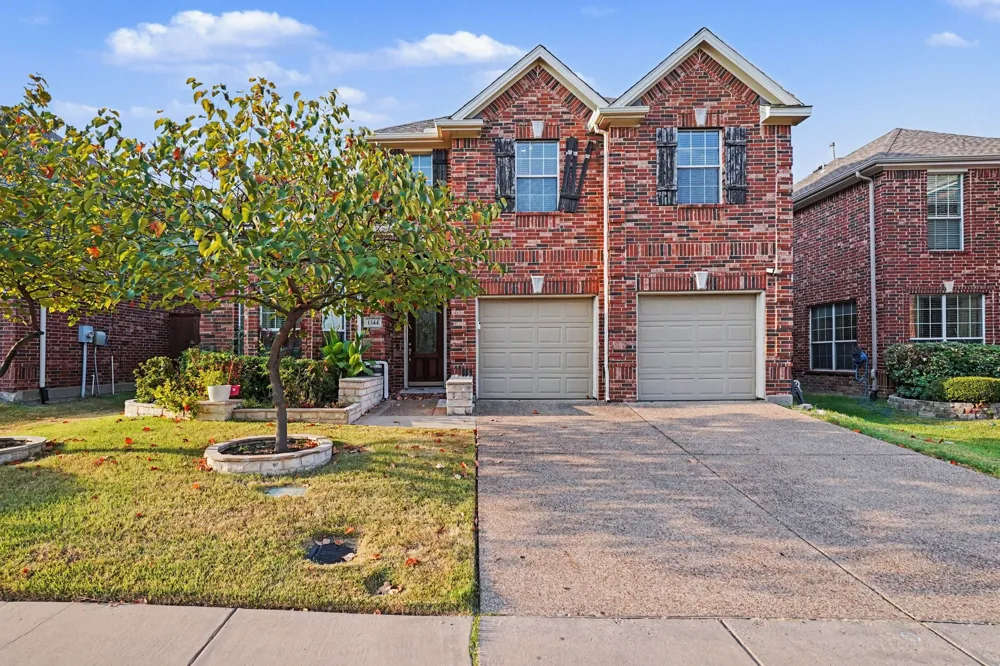 1344 Valley Vista Drive Irving, TX 75063