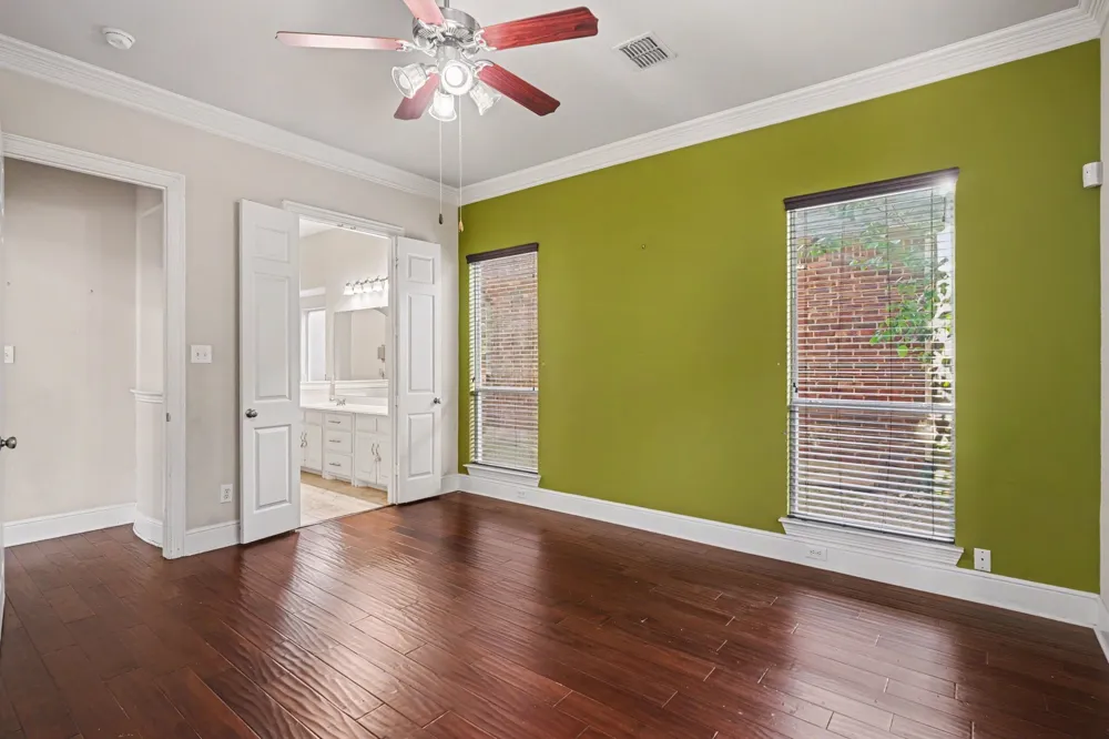 1344 Valley Vista Drive Irving, TX 75063