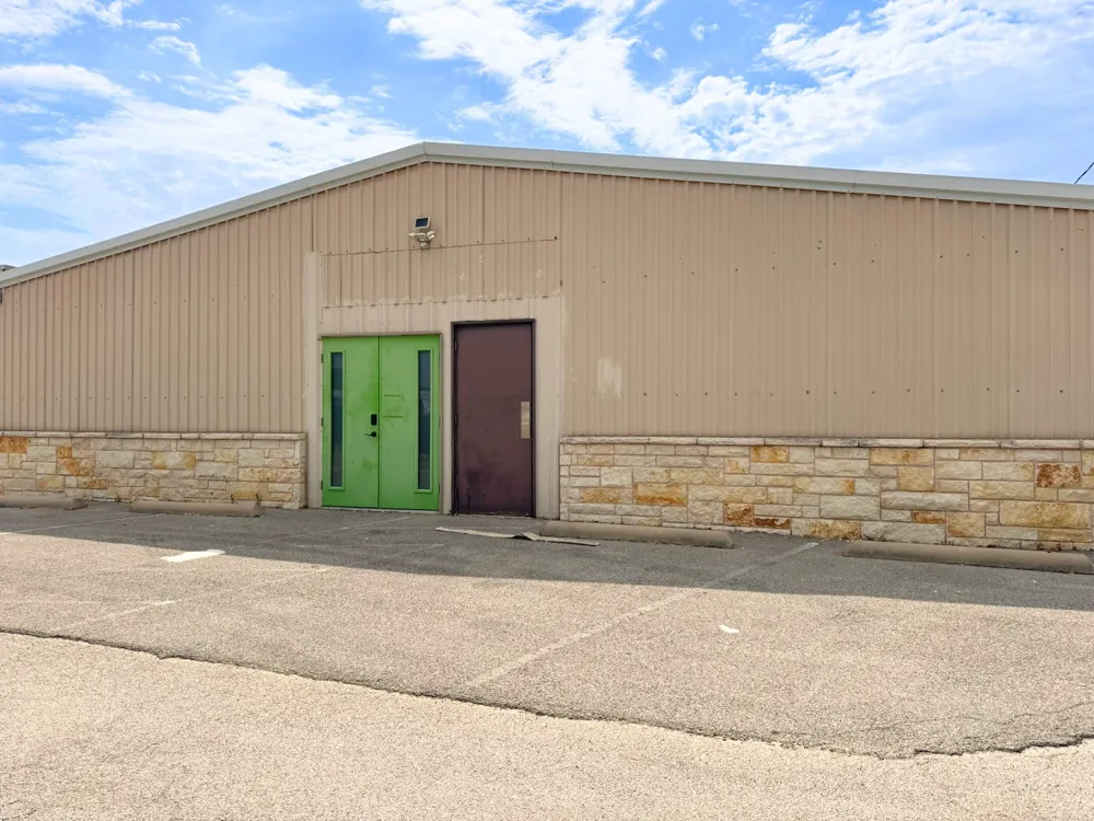 1342 E US Highway 377 Granbury, TX 76048