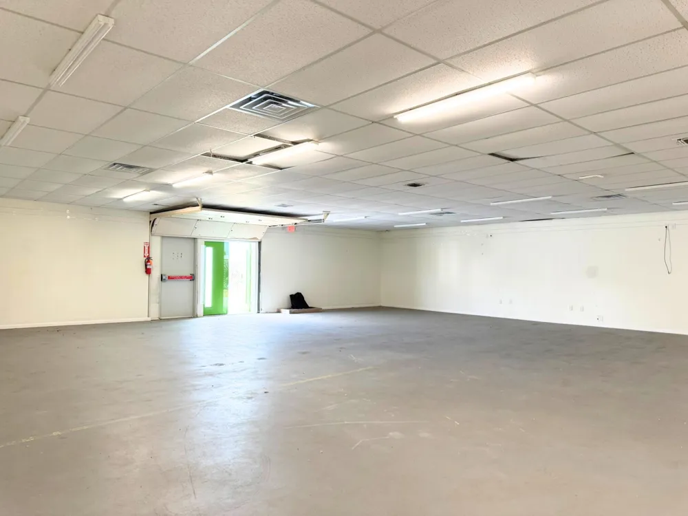 1342 E US Highway 377 Granbury, TX 76048
