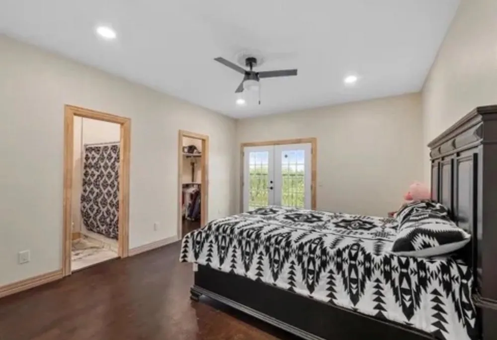 6049 County Road 1030 B Rice, TX 75155