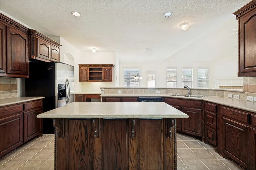 840 Clearlake Drive Prosper, TX 75078