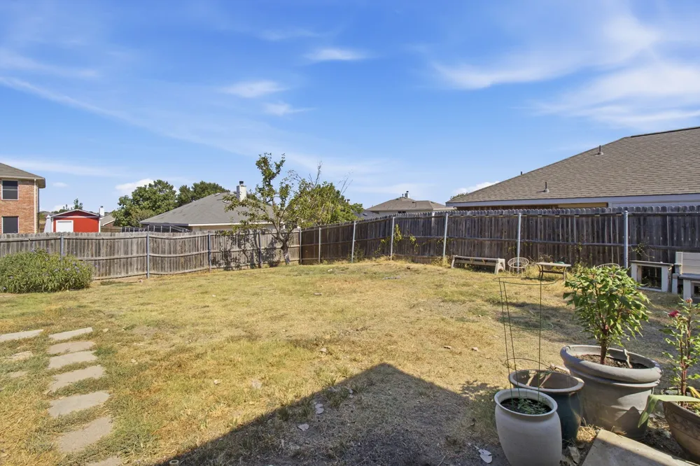 2427 Decoy Drive Mesquite, TX 75181