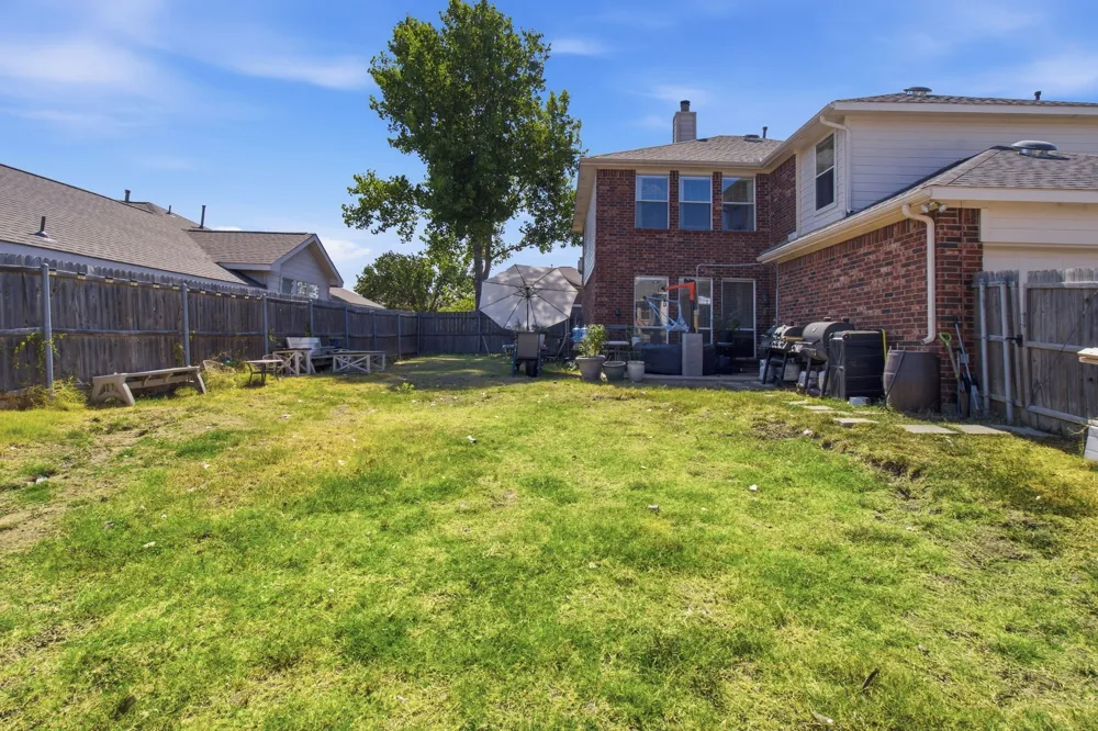 2427 Decoy Drive Mesquite, TX 75181