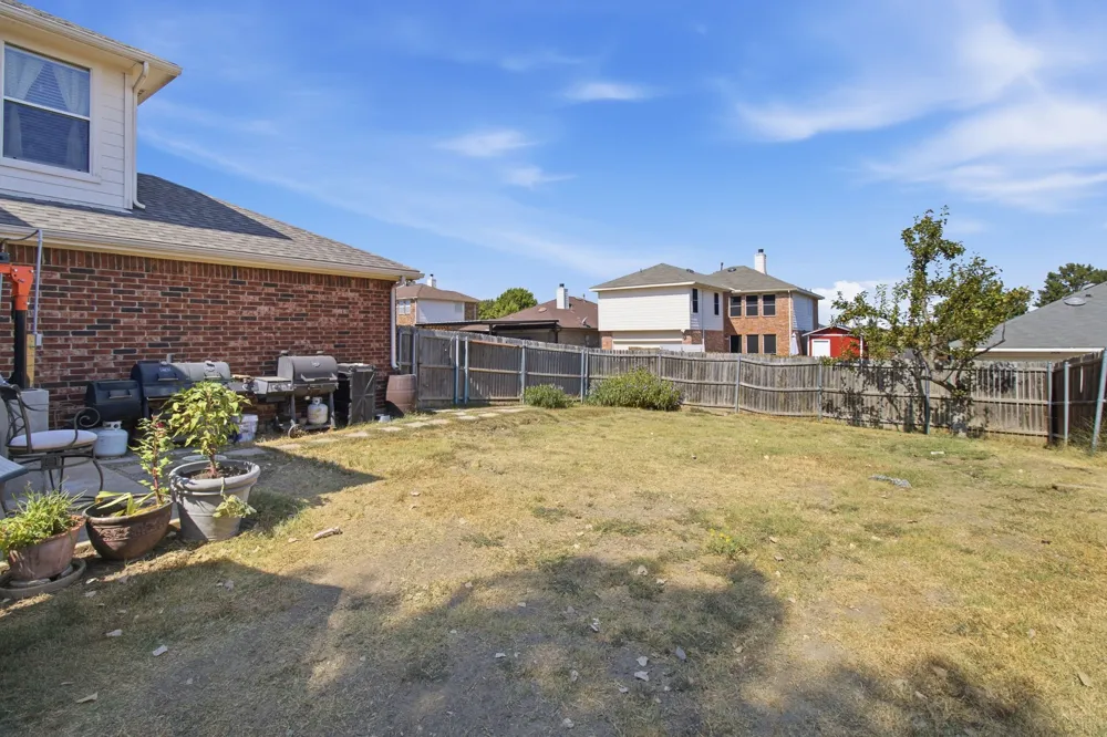 2427 Decoy Drive Mesquite, TX 75181