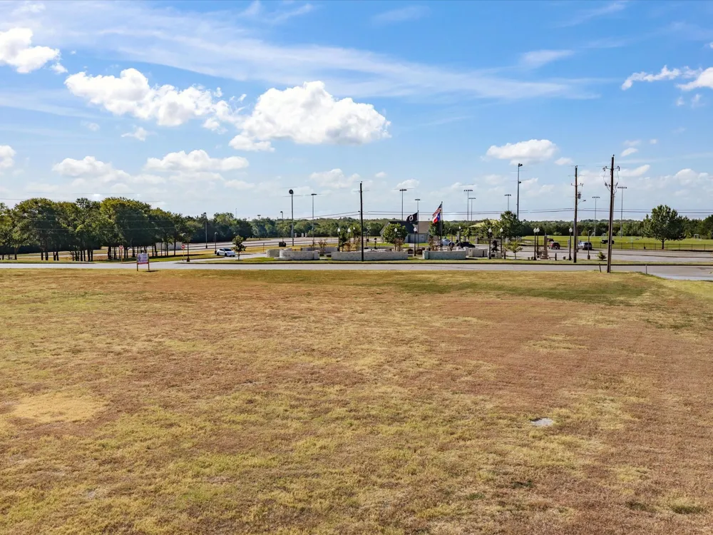 Ennis Parkway Avenue Ennis, TX 75119