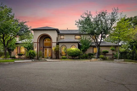 544 Waterchase Drive