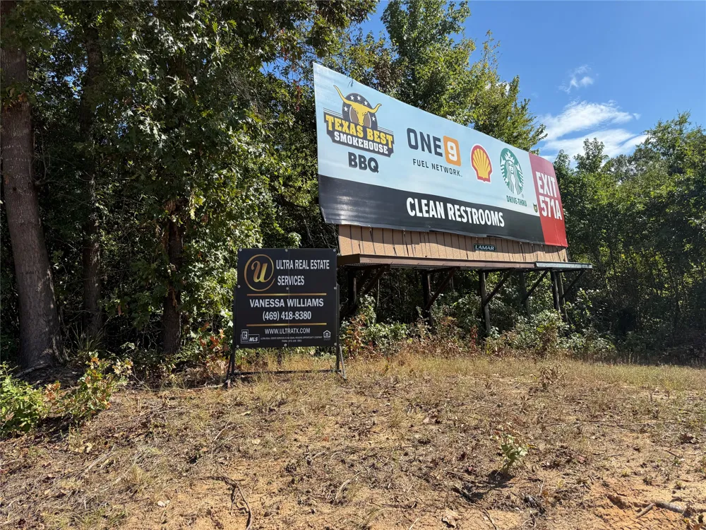 2605 20 W Tyler, TX 75757