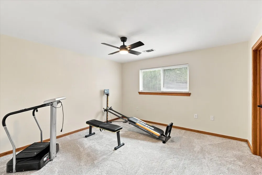 4025 Lake Oaks Circle Fort Worth, TX 76108