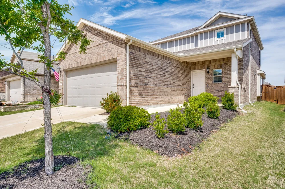 14149 Danesdale Drive Pilot Point, TX 76258