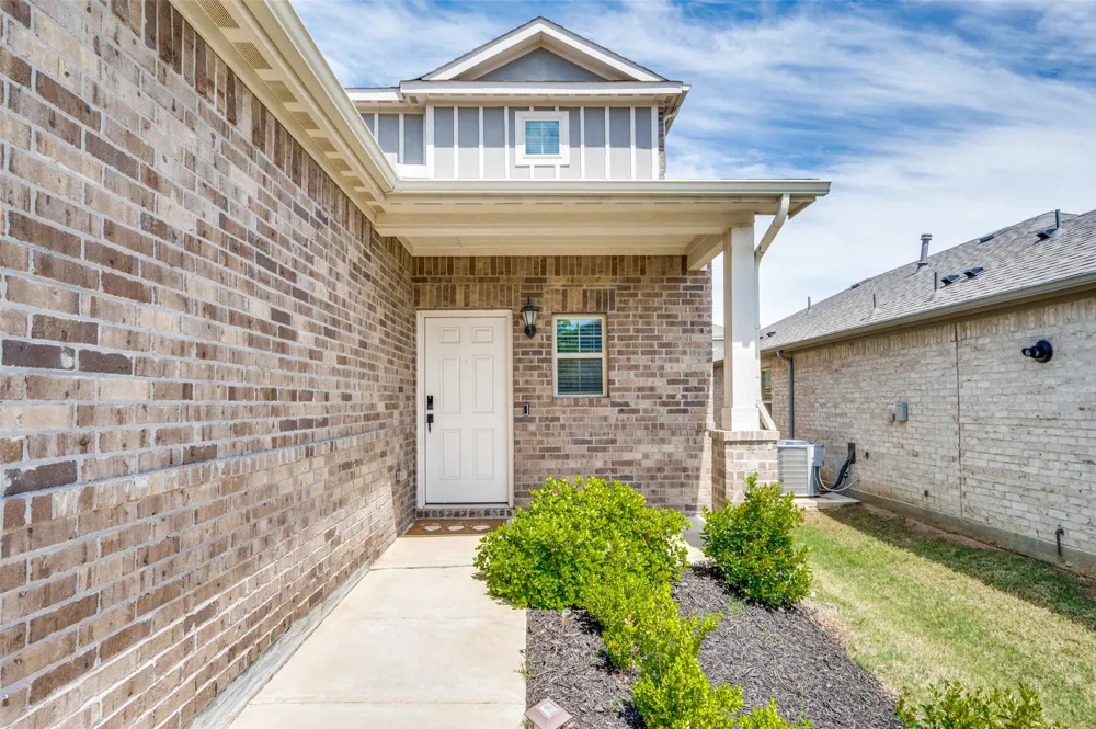 14149 Danesdale Drive Pilot Point, TX 76258
