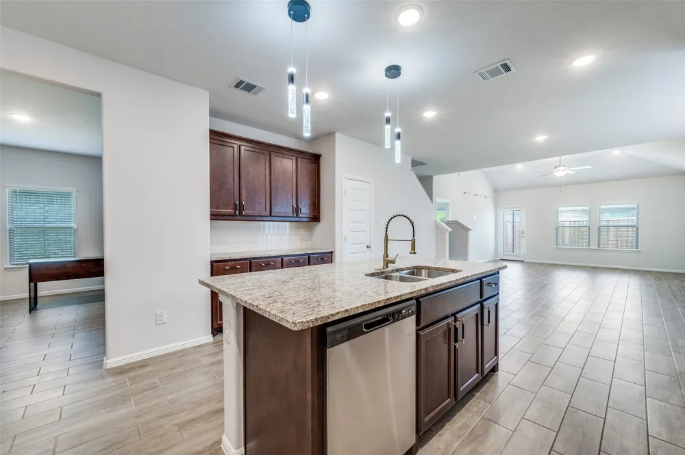 14149 Danesdale Drive Pilot Point, TX 76258