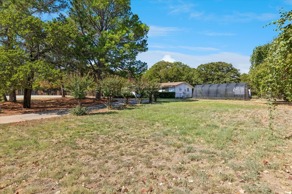 1760 Randol Mill Avenue Southlake, TX 76092