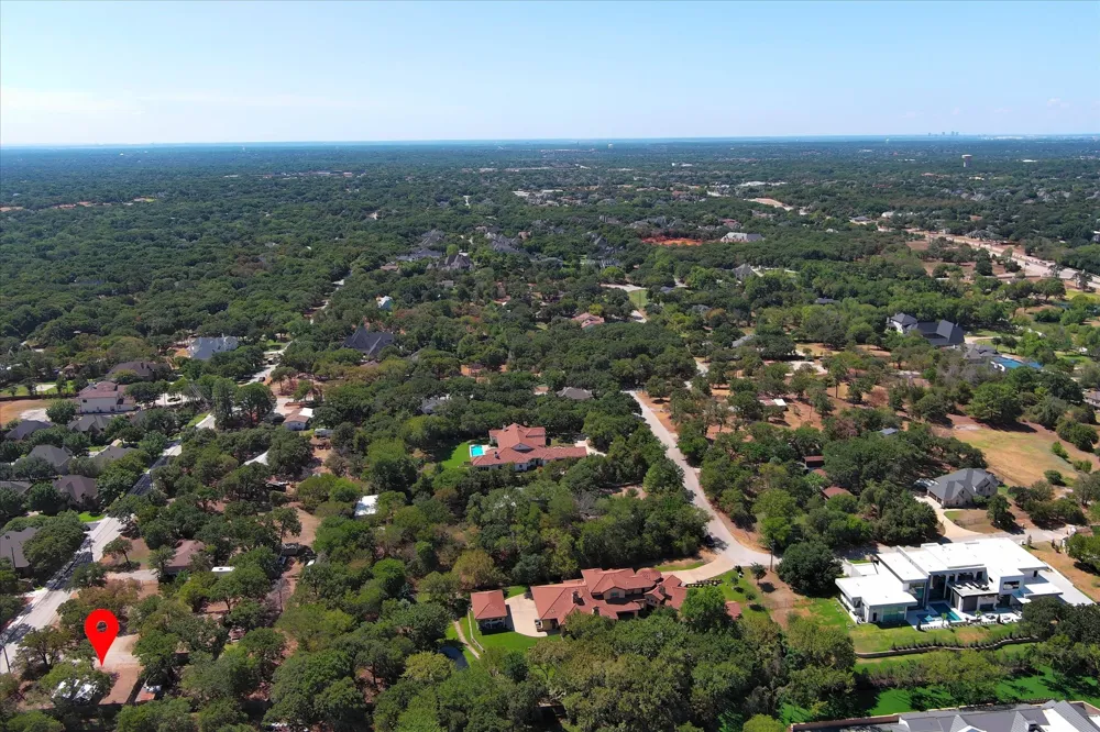 1760 Randol Mill Avenue Southlake, TX 76092