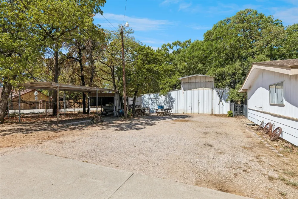 1760 Randol Mill Avenue Southlake, TX 76092