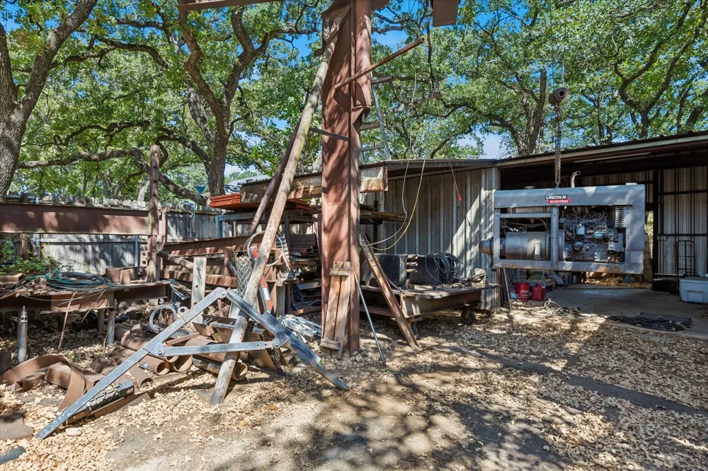 1760 Randol Mill Avenue Southlake, TX 76092